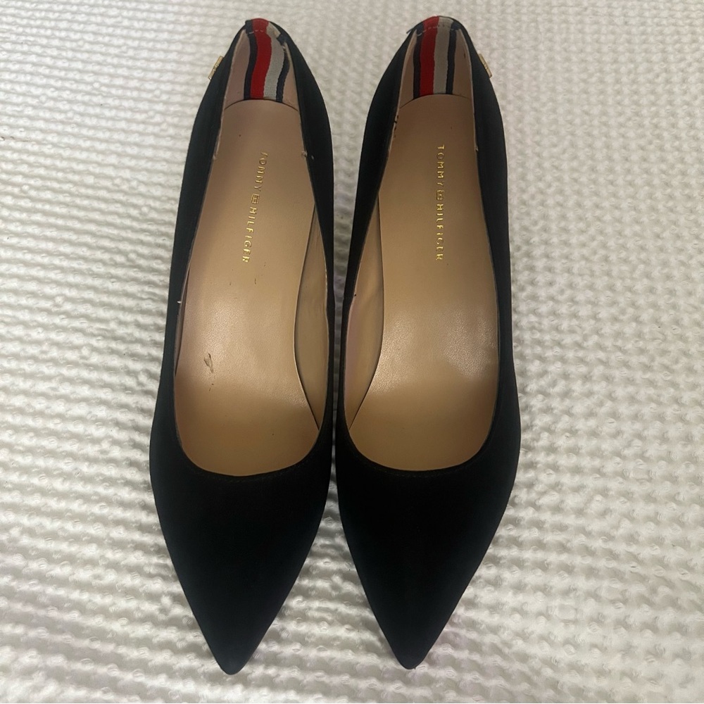 Tommy Hilfiger Block Heel Pumps